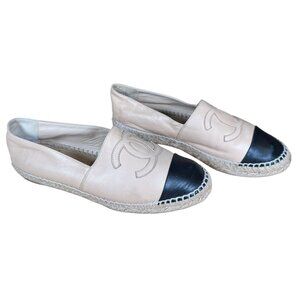 Chanel CC Cap Toe Lamb Leather Espadrille Flat Shoes Size 39